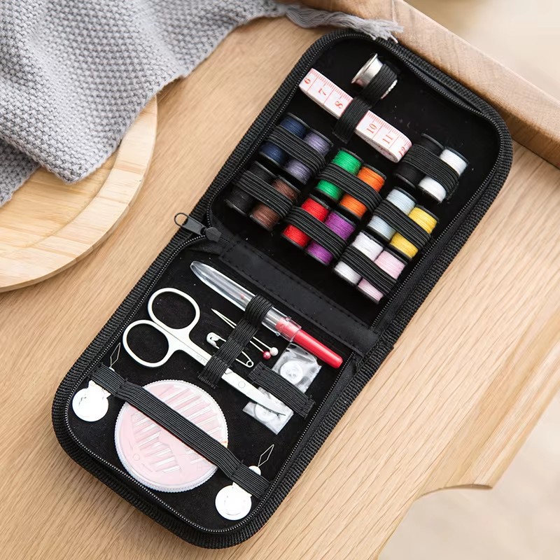 14色の糸と針、アクセサリー付きの小さな修理用縫製用品と製品 - Sewing Thread Production のレビューと価格