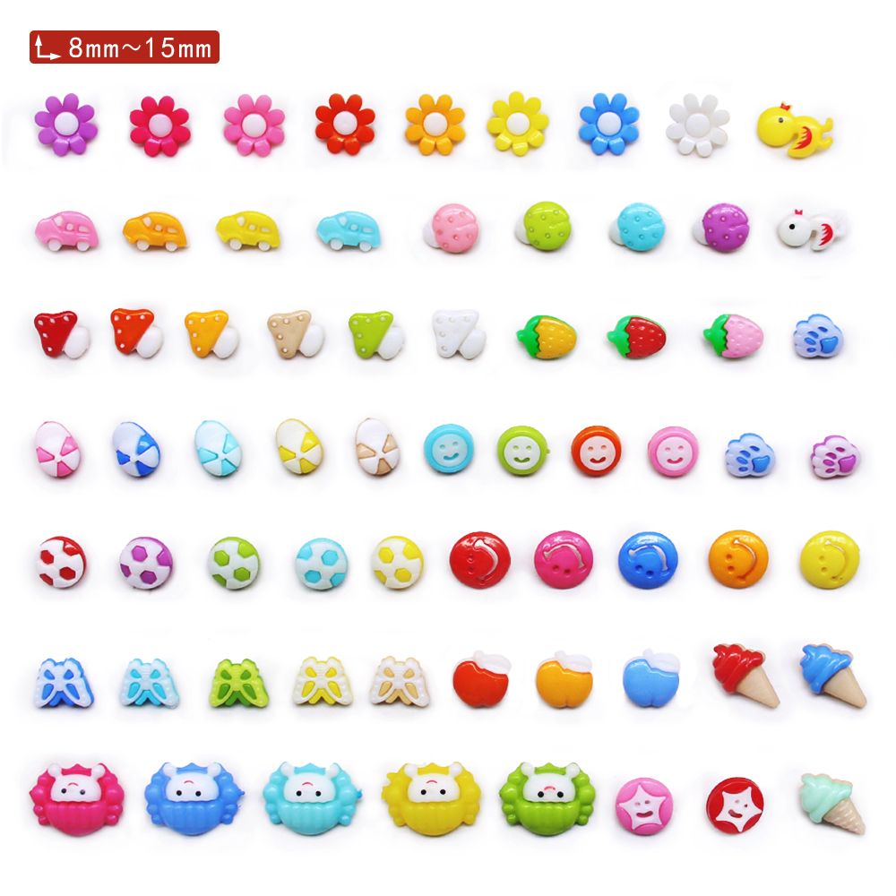 50個入り、色とりどりのカートゥーン柄ボタンのアソート。DI - Button Hole Cutter のレビューと価格