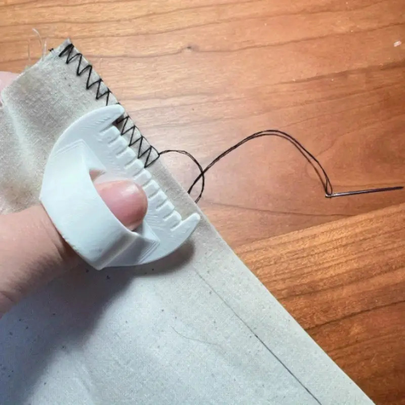 4個入りDIY手縫いロックエッジステッチテンプレートアクセサ - Textile Sewing Patterns のレビューと価格